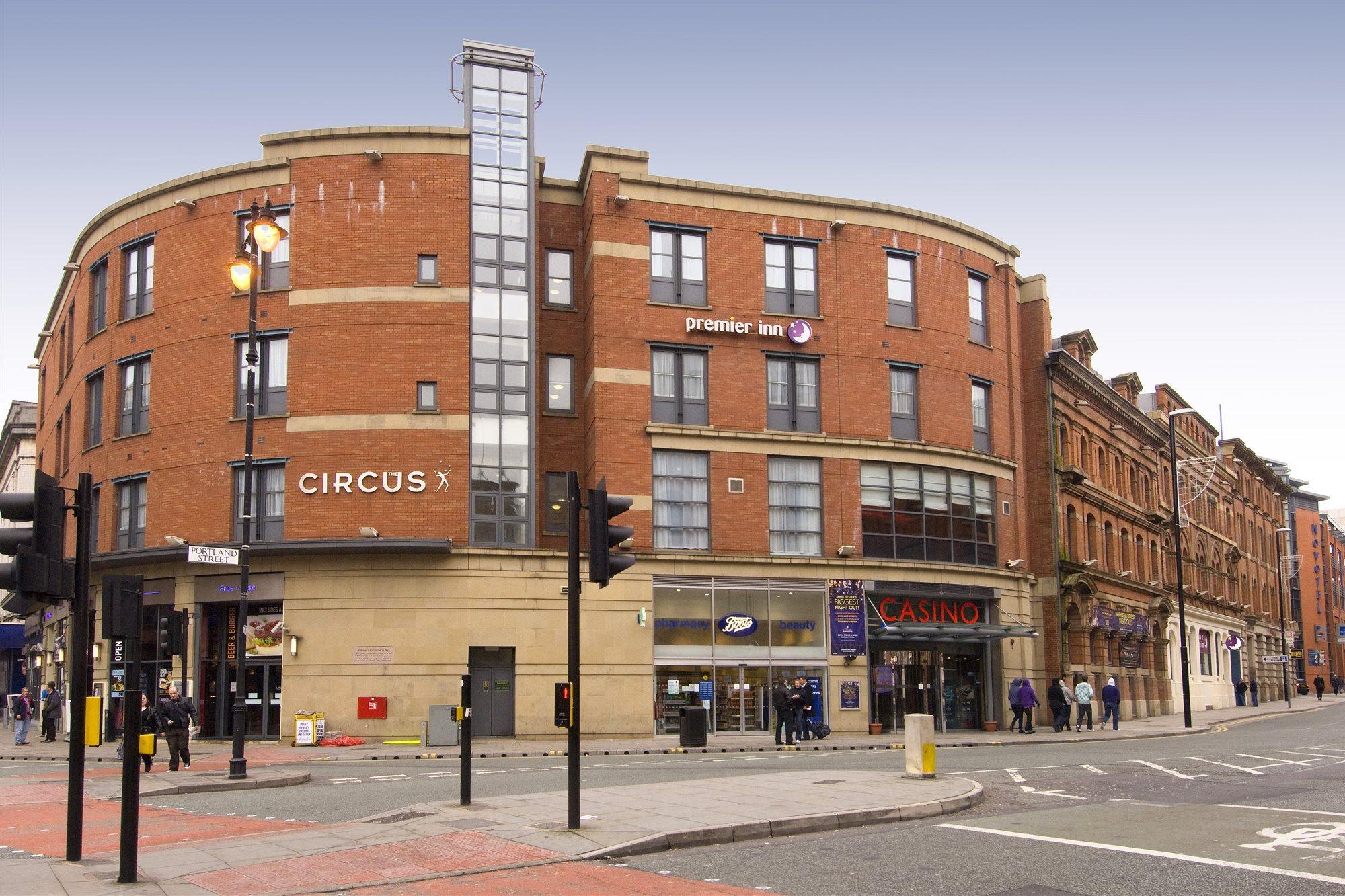 Premier Inn Manchester City Centre מראה חיצוני תמונה