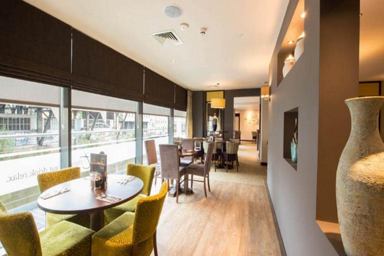 Premier Inn Manchester City Centre מראה חיצוני תמונה
